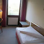 Itm Entree Restaurant & Tagungshotel 3*