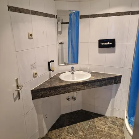 Hotel Itm Entree Restaurant & Tagungshotel