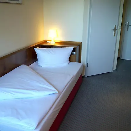 Hotell Itm Entree Restaurant & Tagungshotel 3*