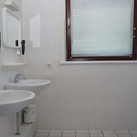 Hotel Itm Entree Restaurant & Tagungshotel 3*