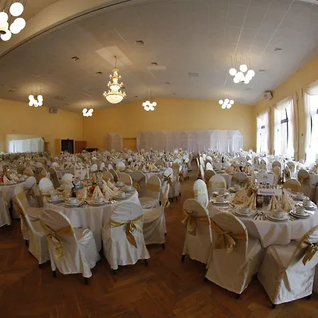 Hotel Itm Entree Restaurant & Tagungshotel